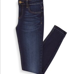 Prosperity Lena Super Skinny Released Hem Jean